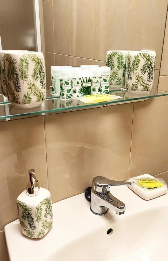 Botanic Suite Malaga Zewnętrze zdjęcie